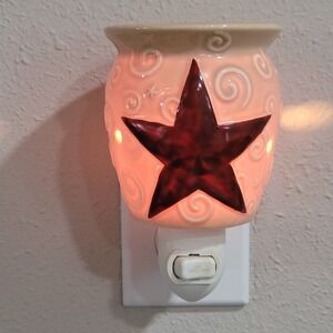 Scentsy Cream And Rustic Red Star Wall Plug In Wax Warmer Swirls